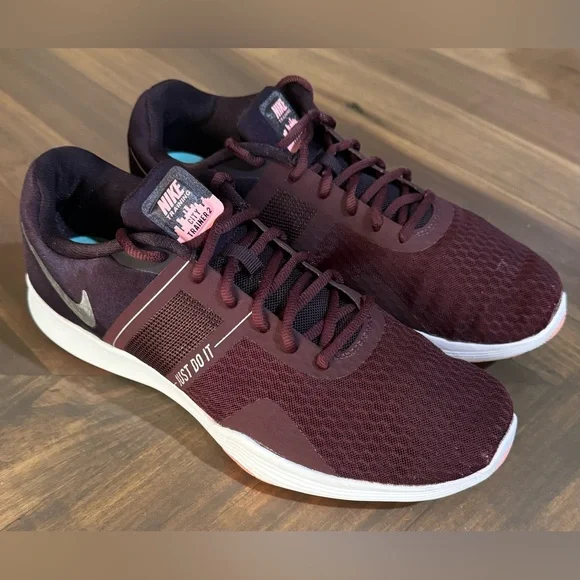 Nike Shoes Nike City Trainer Womens Running Shoe Gray Pink